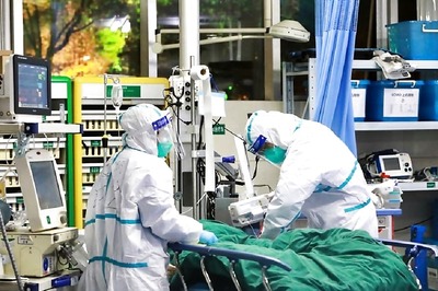 'Brutal, Sustained Battle': As Covid-19 Surges in Some US States, Emergency Rooms Swamped