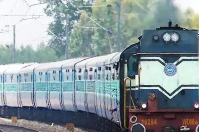 Indian Railways Update: IRCTC Cancels 349 Trains Today on February 1; Check Full List