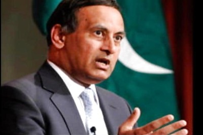 Pak court allows Haqqani to travel abroad