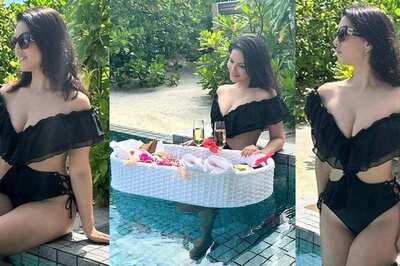 Sunny Leone Sets the Perfect Mood for Summer as She Enjoys a Cool Pool Time in a Black Monokini