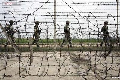 Two terrorists killed in encounter near Line of Control in Kashmir valley