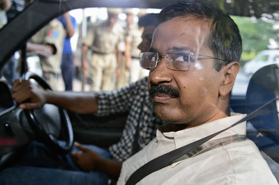 Congress Demands Arvind Kejriwal's Resignation Over Shunglu Committee Report