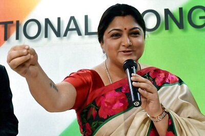 Kushboo Faces Boycott From Congress Workers, No One Turns Up for Public Meeting