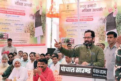 'Be Careful in The Future': EC Warns Union minister Mukhtar Abbas Naqvi over 'Modi ji ki Sena' Remark