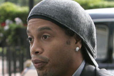 Brazilian soccer team lands in England