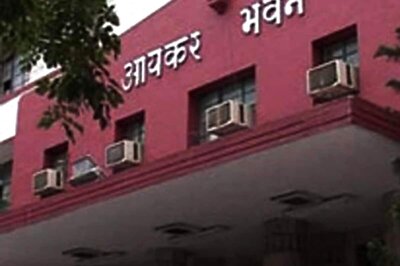 Income Tax Dept Detects Rs 100 Crore in Black Money After Raids on Assam Doctors