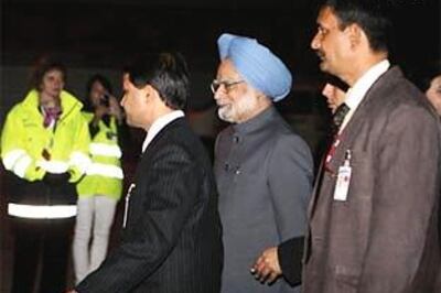 PM goes to US to finalise N-deal