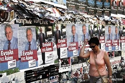 Greeks weigh consequences of pivotal vote