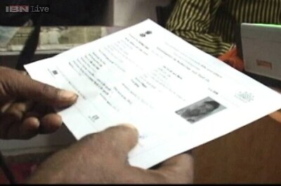 Government to continue Aadhaar, provides Rs 2,000 Cr for it in 2014-15