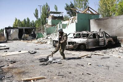 Taliban Car Bomb Outside Police Headquarters in Kandahar Kills 12, Over 80 Injured