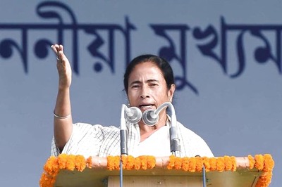 CPI-M's Surrender, Rahul's Unwillingness for Alliance Led to Tripura Result: Mamata Banerjee
