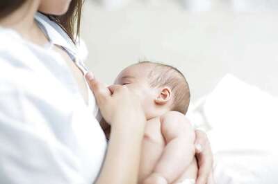 This is How Breastfeeding linked to Being Righty or Lefty