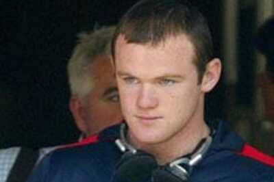 Rooney faces nightclub fight probe
