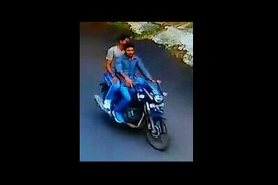 Beware! two chain-snatchers on the prowl in Bengaluru