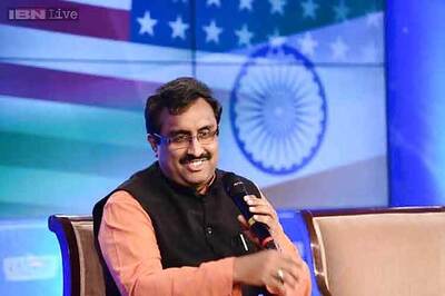 Restraint on Twitter: Tweet but pause before you 'send'