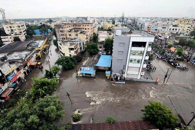 Hyderabad Cloudburst Kills 3, Downpour to Continue for Next 24 Hours