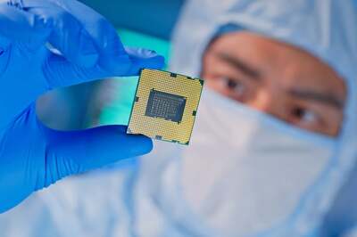 With Foxconn in the Spotlight, India's Semiconductor Push Gains Momentum; Focus on Self-Reliance