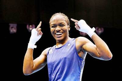Nicola Adams wins women's boxing flyweight gold