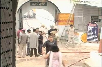 Meerut: Clashes between jail inmates, authorities
