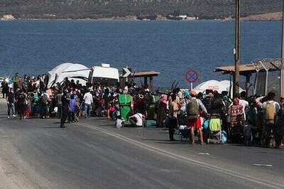 Greece: Police Move More Homeless Migrants To New Tent Camp