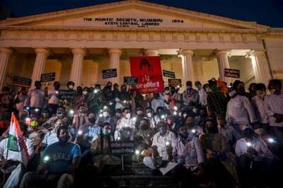 Nirbhaya Lawyer to Fight Hathras Gang Rape Case But Stopped from Meeting Dalit Victim's Family