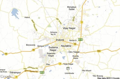 Accountant caught red-handed taking Rs 500 bribe from woman