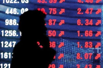 Global Markets: European Shares Fall, Dollar Edges Up, Investors Wait For Dovish Fed Hints