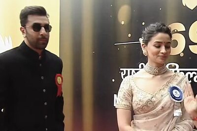 Ranbir Kapoor Awkwardly WALKS AWAY From Alia Bhatt at National Awards 2023, Video Goes Viral
