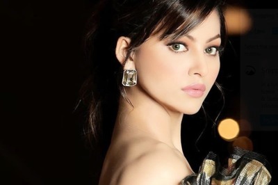 Urvashi Rautela on Shooting Debut Telugu Film Amid Coronavirus: It is Difficult Time But Work Has to Go on