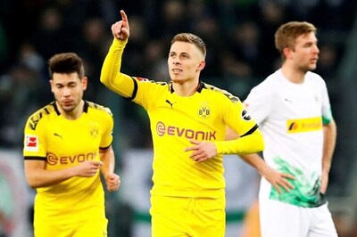 Bundesliga: Borussia Dortmund Beat Borussia Moenchengladbach, RB Leipzig Drop Points