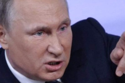 Putin Says Russia Will Solve its Problems, Calls Sanctions Illegitimate