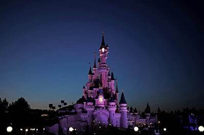 Disney to End Netflix Run, Plans Its Own Streaming Service