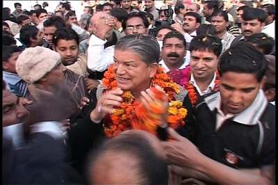 BJP MLAs, rebel Congress to meet President; Uttarakhand CM likely to visit Delhi today