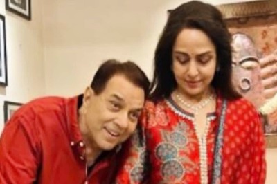 Hema Malini Shares Pics from Birthday Celebartion, Twins with Husband Dharmendra