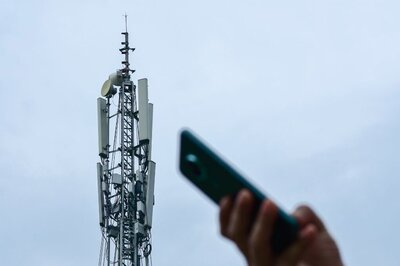 Airtel, Jio, Voda Tariff Hike: Telcos' Earnings To Increase Up To 25%, Shares Show Mixed Reactions