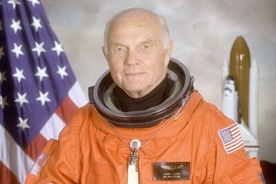 Former Senator, Astronaut John Glenn, Dies at 95