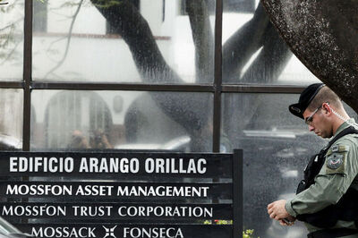 Panama raids offices of Mossack Fonseca law firm