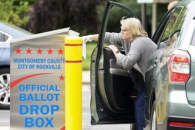 U.S. postal chaos prompts Democrats to reassess mail-ballot plan