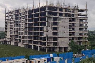 This Illegal SEZ Building Has Been Encroaching Upon Bengaluru Lake Drain for 2 Yrs | Exclusive