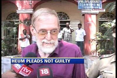 Heum not charged, but won't leave jail