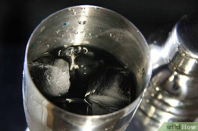 How to Make a Black Margarita