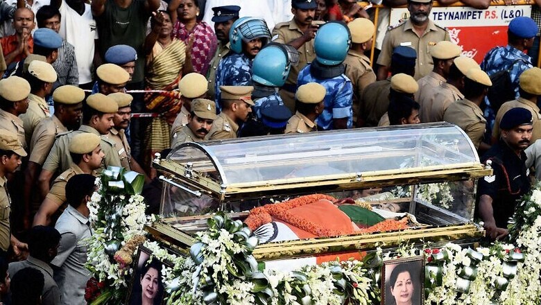 Why Jayalalithaa Was Buried and Not Cremated? This Could be the Reason