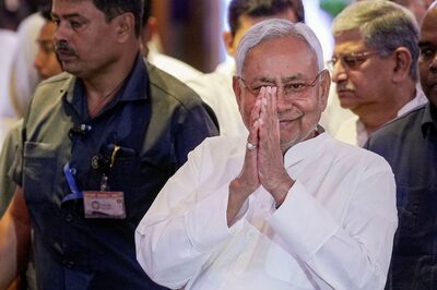 Uddhav Dials Nitish Before Meet to Pick Bihar CM as INDIA Bloc Convener; Discussion May be Postponed