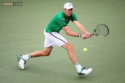 Sam Querrey beats 2012 runner-up Jerzy Janowicz at Paris Masters
