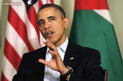 Obama calls Merkel to discuss Ukraine