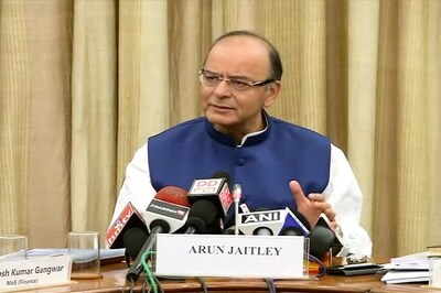 Economic Survey for the First Time Estimates Size of Formal and Informal Sector in India