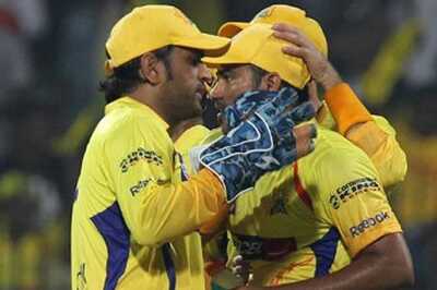 IPL 5: Title favourites battle in league opener