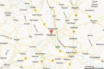 Robbers assault goldsmith, loot ornaments worth Rs 5 lakh