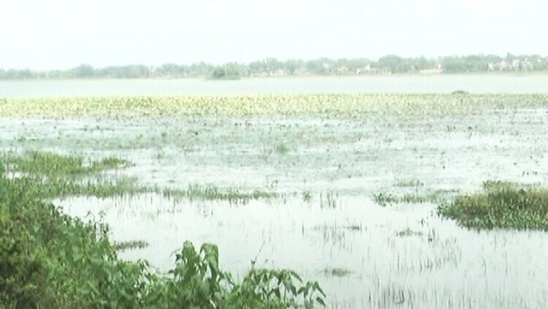 People Chip in to Revive Dharam Sagar Lake in MP