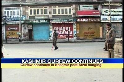 Afzal Guru hanged: Kashmir under curfew for third day